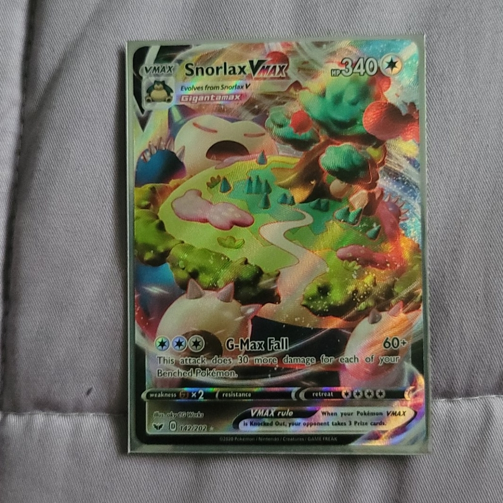 Snorlax Vmax full holo design